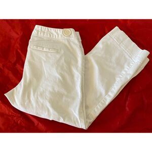 Old Navy Maternity Pants Capri Cropped White Sailor Button Detailing - Size XS